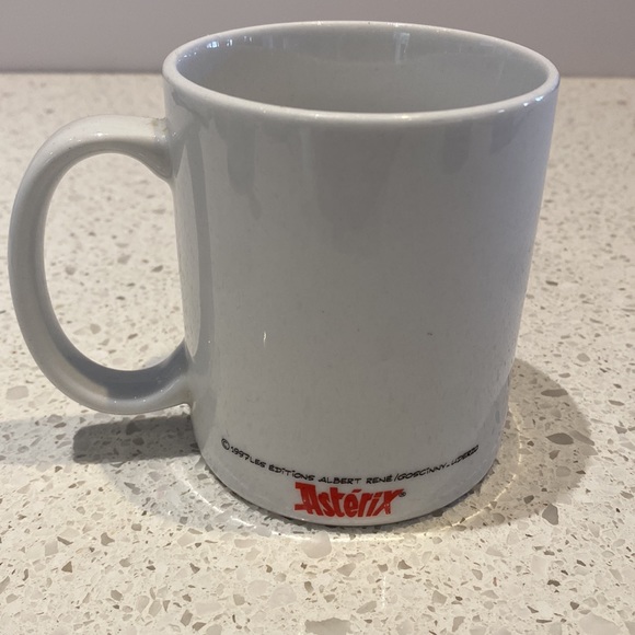 Vintage Asterix Mug, 1997 - Picture 3 of 10